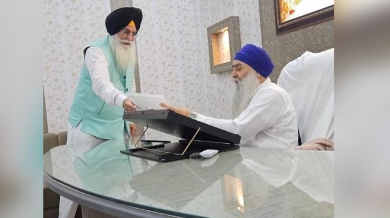 By playing the role of Akali Phula Singh, give exemplary punishment to the Akali leaders involved in Jathedar misdeeds