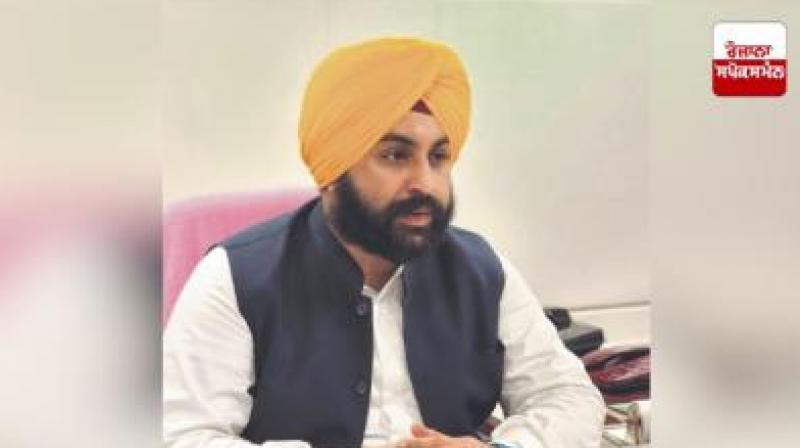 ਪੰਜਾਬ ਦੇ ਸਕੂਲ ਸਿੱਖਿਆ ਮੰਤਰੀ ਸ. ਹਰਜੋਤ ਸਿੰਘ ਬੈਂਸ