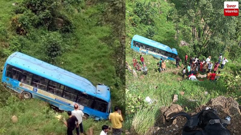 Bus falls into gorge in Mandi Himachal Pradesh