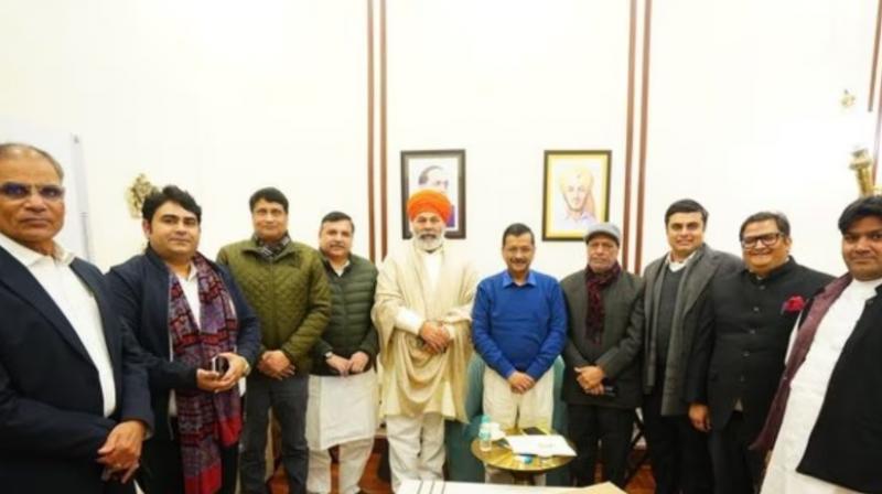 ਵਕੀਲਾਂ ਨੇ ਚਾਰ ਮੰਗਾਂ ਕੇਜਰੀਵਾਲ ਸਾਹਮਣੇ ਰੱਖੀਆਂ।