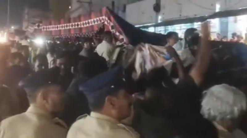 A stampede broke out in the Tirupati temple of Andhra Pradesh