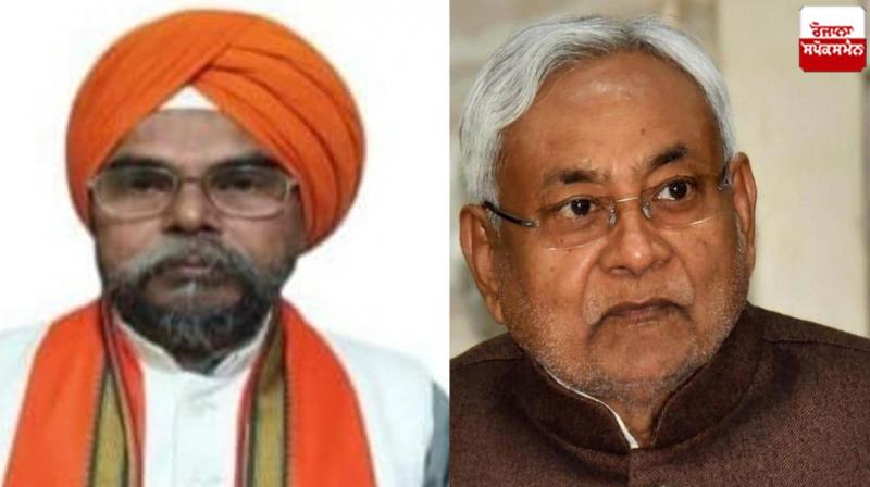 ਸਿੱਖ ਫ਼ੈਡਰੇਸ਼ਨ ਦੇ ਸੰਸਥਾਪਕ ਤ੍ਰਿਲੋਕ ਸਿੰਘ ਨਿਸ਼ਾਦ ਤੇ ਮੁੱਖ ਮੰਤਰੀ ਨਿਤੀਸ਼ ਕੁਮਾਰ।