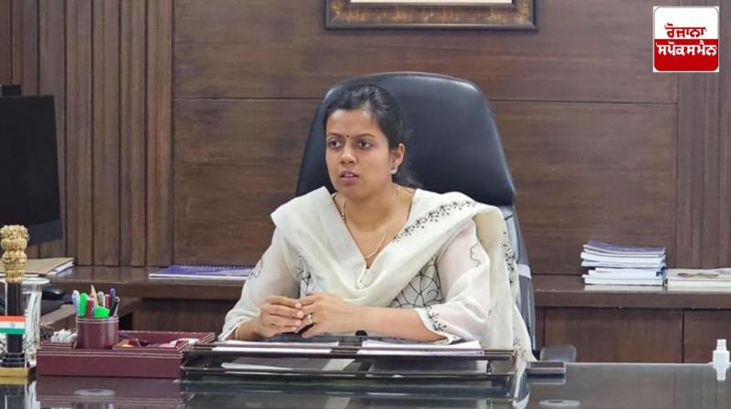 Ban on climbing government and private buildings and holding sit-ins and rallies around them