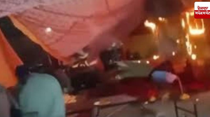 Delhi Fire: Massive fire breaks out in a night shelter in Vasant Vihar