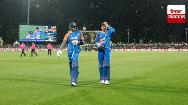 The first T20 match being played between India and Australia was abandoned due to rain.