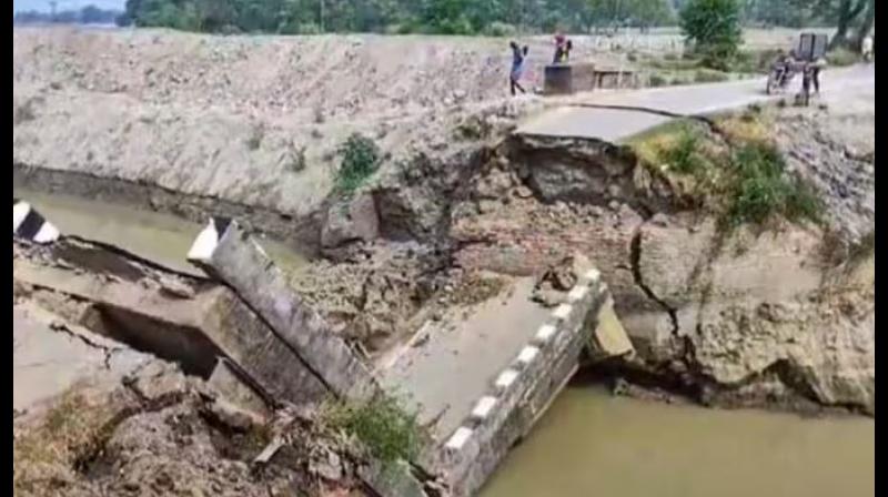 Bihar bridge collapses