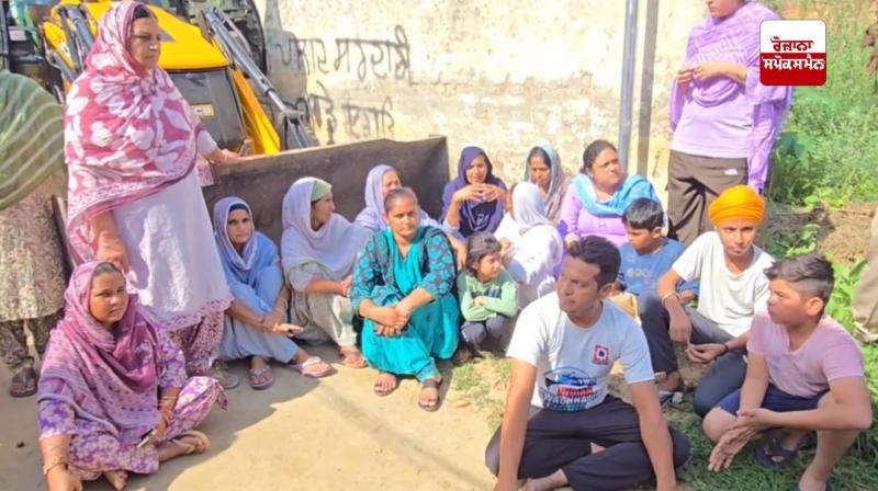 42 houses are built on canal department land in Guru Teg Bahadur Nagar of Nabha.