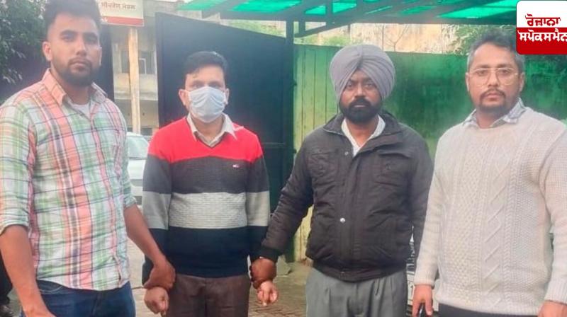 PSPCL JE arrested by Vigilance Bureau while taking bribe of Rs. 5000