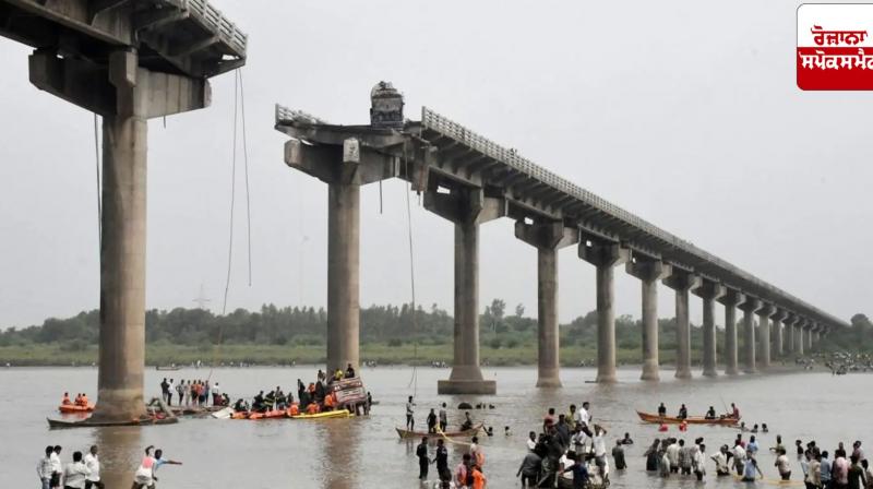 Search continues for missing person after bridge collapses in Mahisagar river in Gujarat