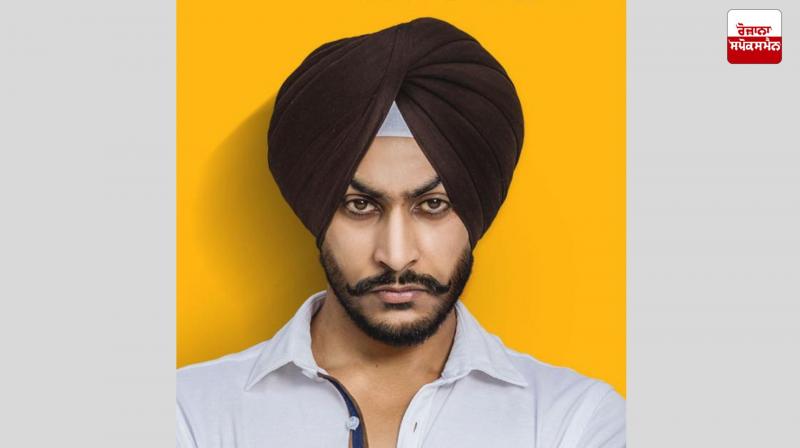 Punjabi singer Rajveer Jawanda falls victim to an accident