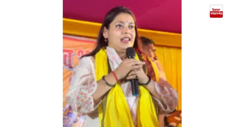 RJD gives ticket to Bahubali's daughter from Lalganj