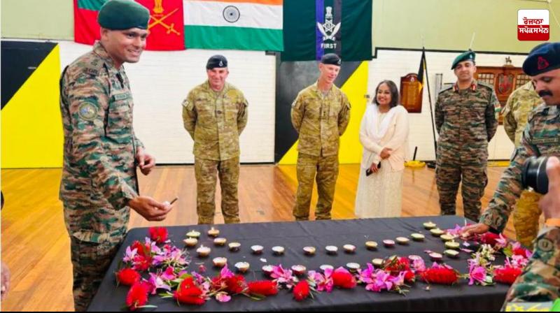 Australian and Indian soldiers celebrate Diwali together during military exercises in Perth