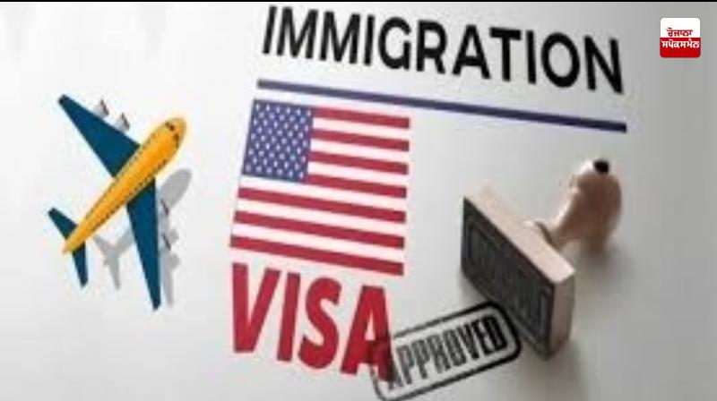 Administrative officials raid illegal immigration company