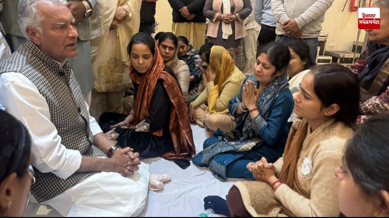 Targeted killings are being carried out to destroy communal harmony in Punjab: Sunil Jakhar