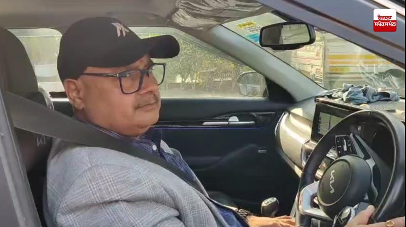 Jewelry worth around Rs 4 lakh robbed at gunpoint from bank manager in Zirakpur