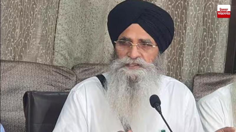 SGPC asks for passports from pilgrims going to Pakistan