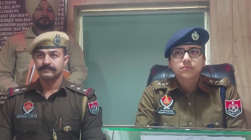 Handesra police arrested six members of gambling gang