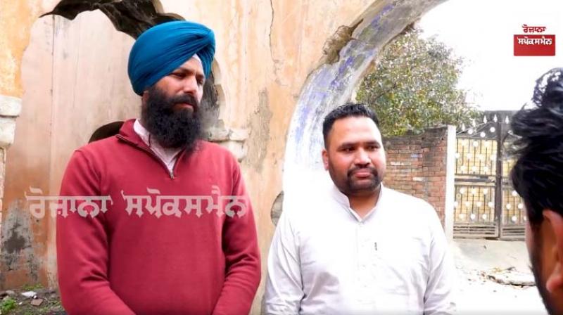 The couple of NRI and Sarpanch from America are in the news, both of them changed the face of the village