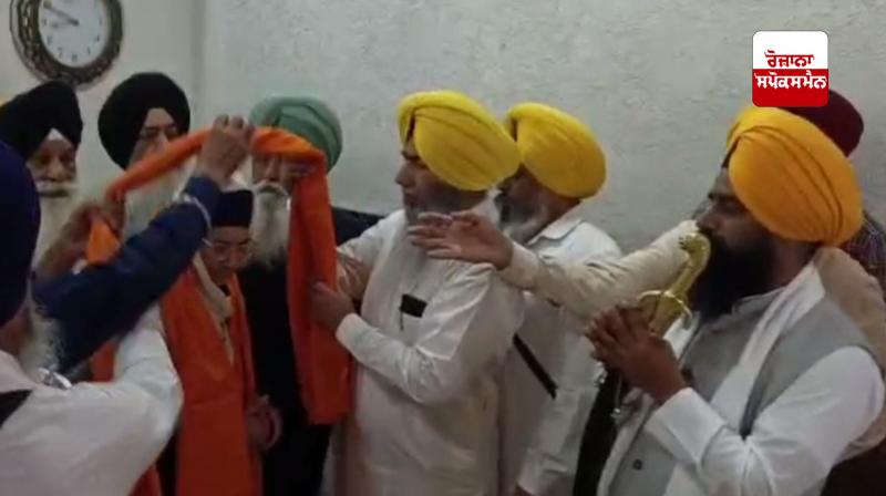 ਮਹਿਲ ਸਿੰਘ ਬੱਬਰ ਦੇ ਅਖੰਡ ਪਾਠ ਸਾਹਿਬ ਦੇ ਭੋਗ ’ਤੇ ਗਿਆਨੀ ਕੁਲਦੀਪ ਸਿੰਘ ਗੜਗੱਜ ਤੋਂ ਸਿਰੋਪਾਓ ਲੈਣ ਤੋਂ ਕੀਤਾ ਇਨਕਾਰ 