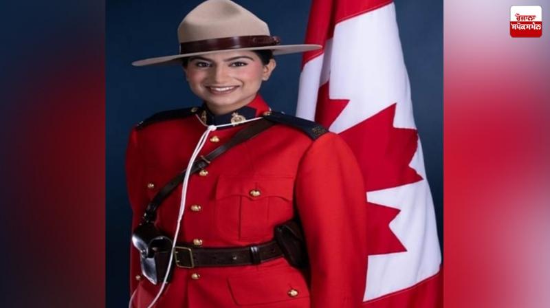 Ghazaldeep Kaur recruited into the Canadian Police Gurdaspur News