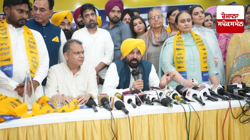 Ludhiana West by-election: Congress suffers a big setback, dozens of families leave Congress and join Aam Aadmi Party