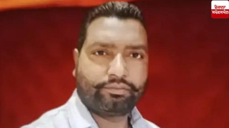 The drunken policeman crushed the policemen standing on the roadside Ludhiana News