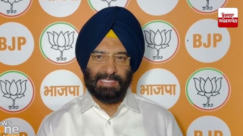 Vehicles older than 15 years in Delhi will not get petrol after March: Sirsa