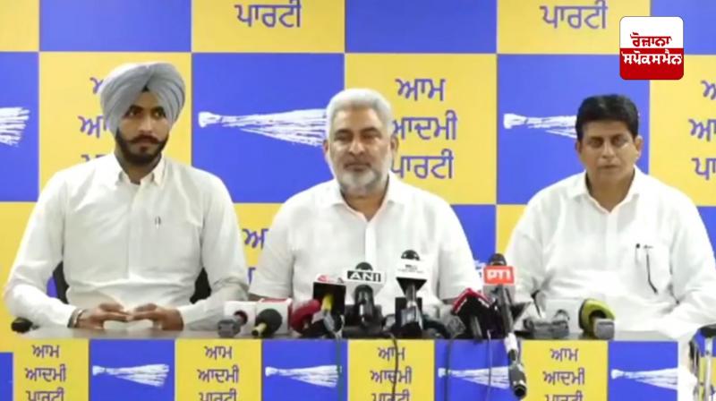 While a minister, Bikram Majithia changed his land records: Lal Chand Kataruchak
