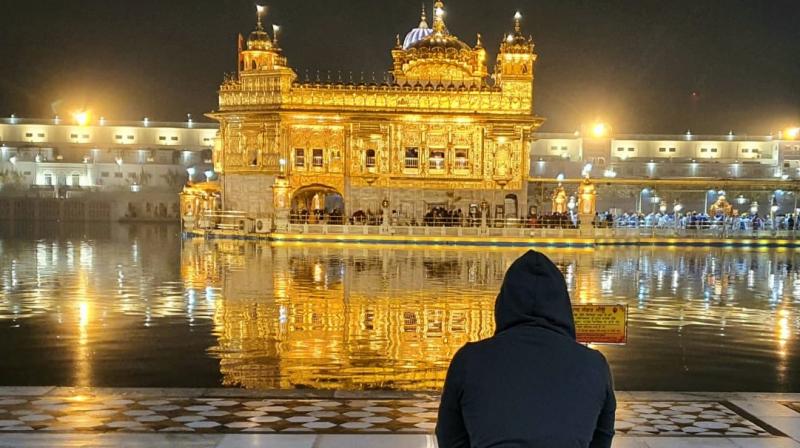 Kapil Sharma visits Darbar Sahib