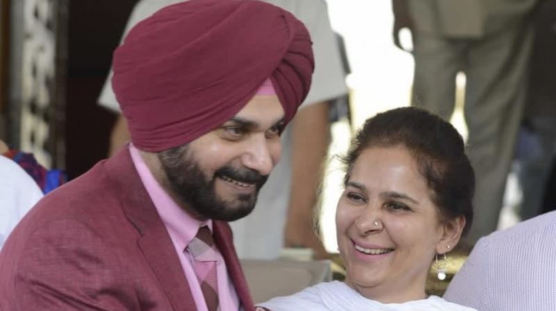 Navjot Singh Sidhu With Wife 