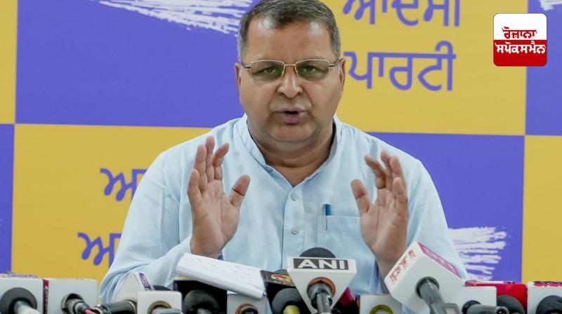 AAP criticizes Democratic Teachers Front for politicizing initiatives taken by it to enhance quality education