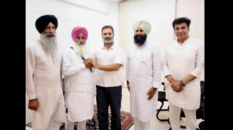  Simarjeet Bains & Balwinder Bains 