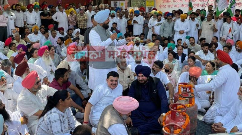 Congress Protest at chandigarh over inflation