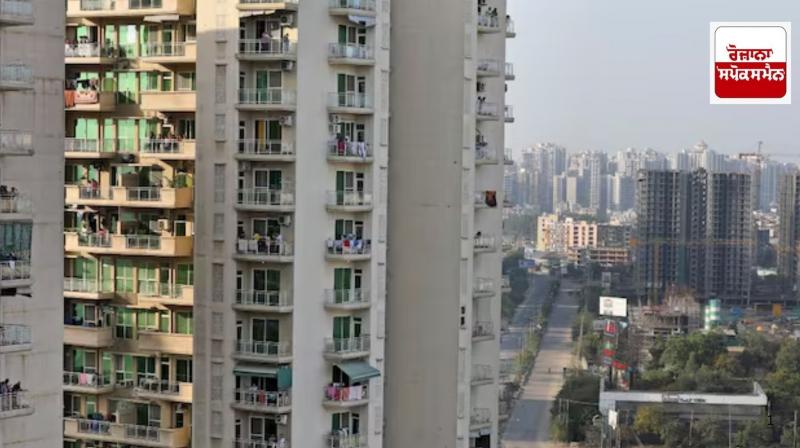 Noida student commits suicide by jumping from 21st floor
