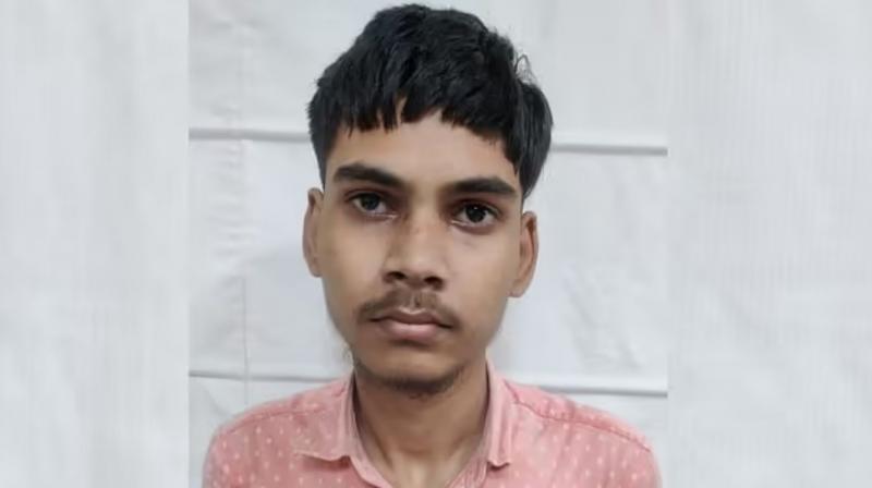 The person who cheated in the name of leaking papers was arrested