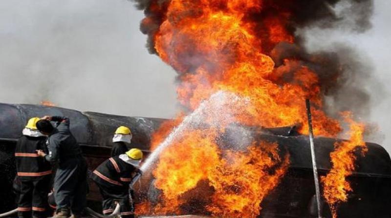 Oil tanker road crash in DR Congo