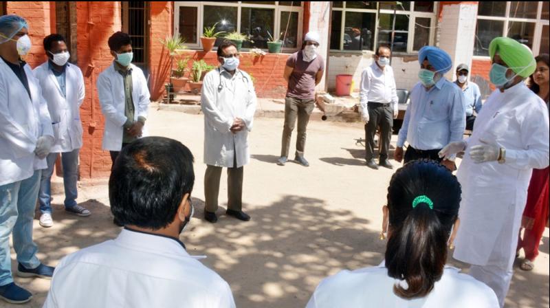 Cabinet Minister Balbir Singh Sidhu's Sudden Visit to Civil Hospital Phase-6