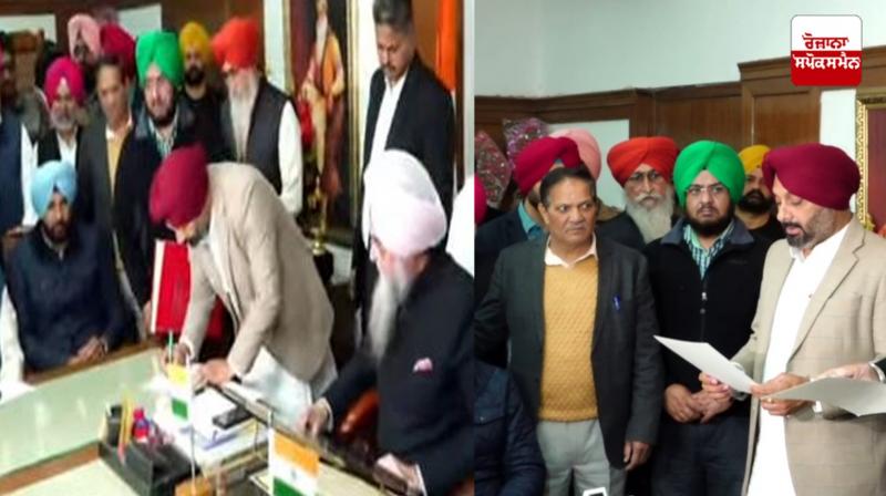Newly elected MLA from Barnala Kala Dhillon took oath