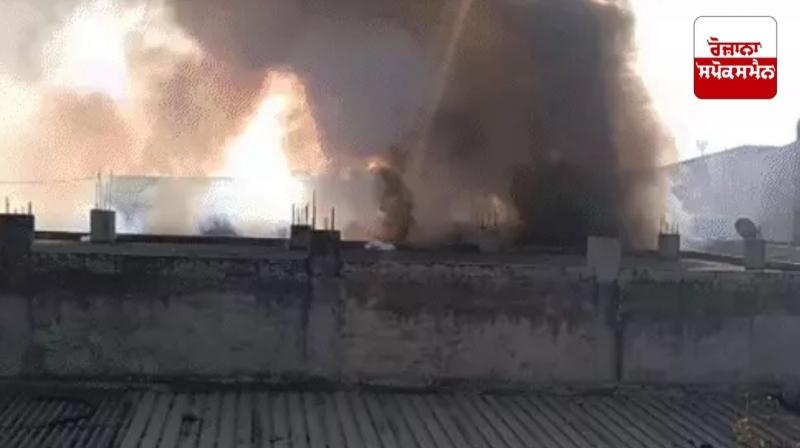 Fire breaks out at illegal firecracker factory in Bhiwadi