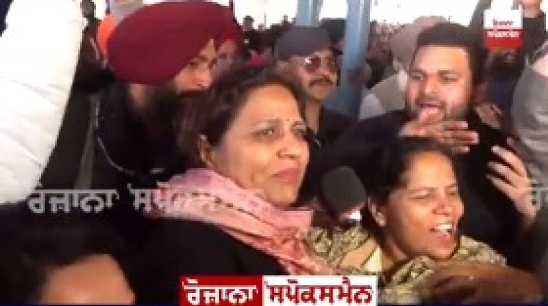  After announcing the CM's face, Chief Minister Channi's wife became emotional