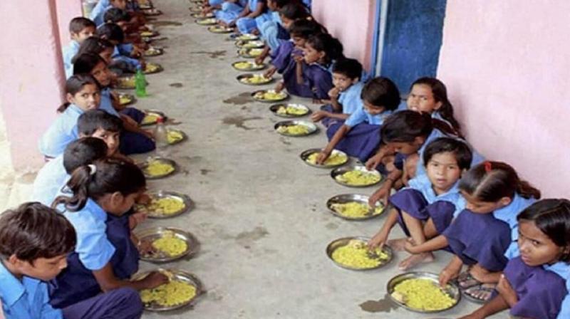 Health of 253 students deteriorated due to eating biscuits in a school in Maharashtra