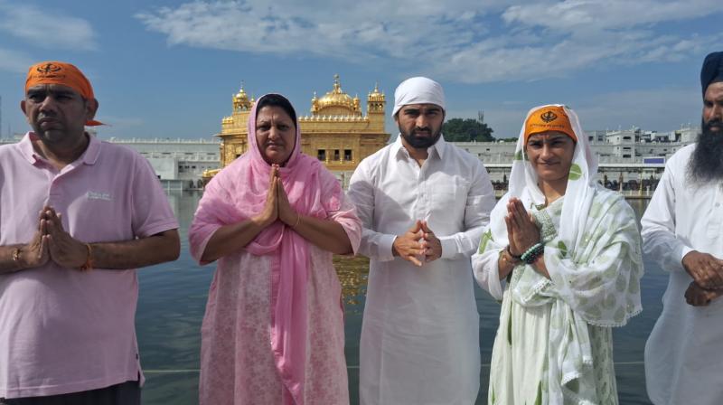 Female wrestler Vinesh Phogat paid obeisance to Sri Darbar Sahib