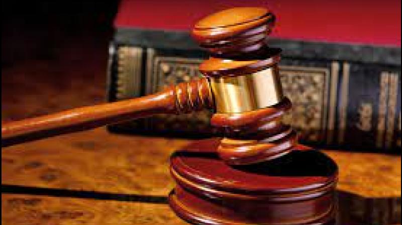 Maharajganj: 33 years long theft case in the court, the accused got only one day's sentence!, 1500 rupees fine was imposed