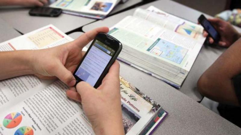 Rajasthan govt bans use of mobile phones by school teachers