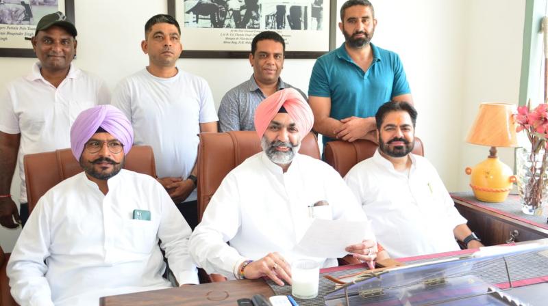 ਸਾਬਕਾ ਚੇਅਰਮੈਨ ਇੰਪਰੂਵਮੈਂਟ ਟਰੱਸਟ ਨਾਭਾ ਗੁਰਤੇਜ ਸਿੰਘ ਢਿੱਲੋਂ ਸੰਬੋਧਨ ਕਰਦੇ ਹੋਏ 