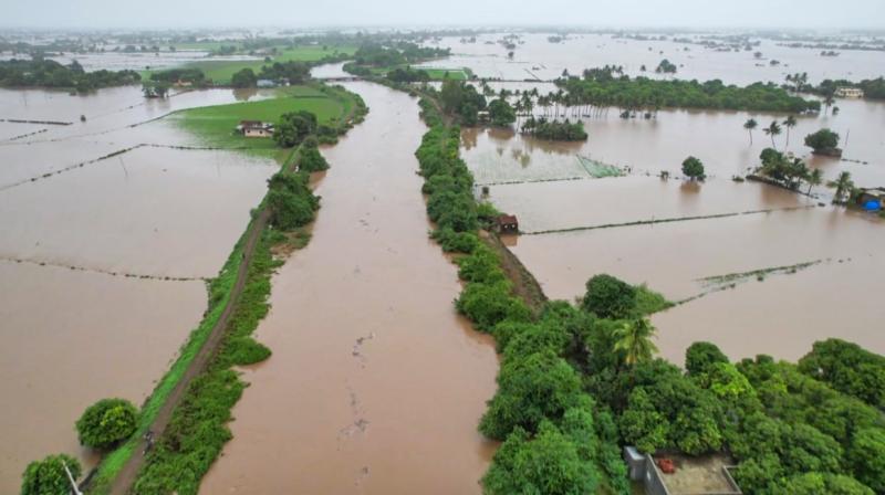 People moaning because of the rain! 3 people died