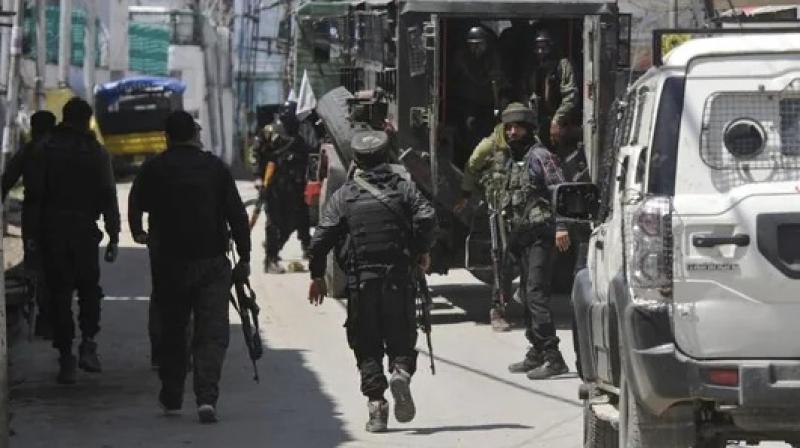 Kashmiri Pandit shot dead by terrorists in Shopian