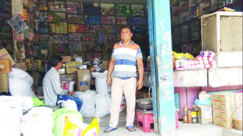 Shopkeeper Giving information 