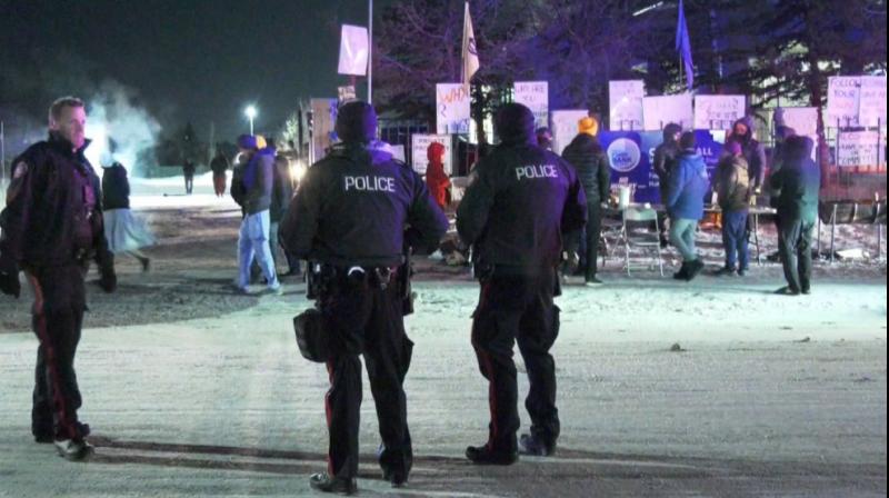 Canadian police began an investigation in Calgary Gurdwara Sahib Clash
