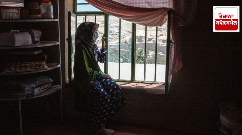 Taliban's new decree on women's imprisonment, build houses without windows